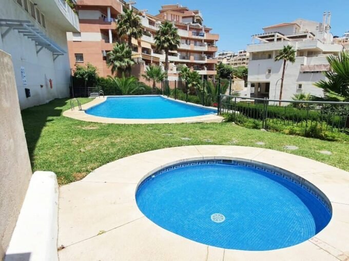 Holiday home with sunny roof terrace in Torrequebrada – photo 1