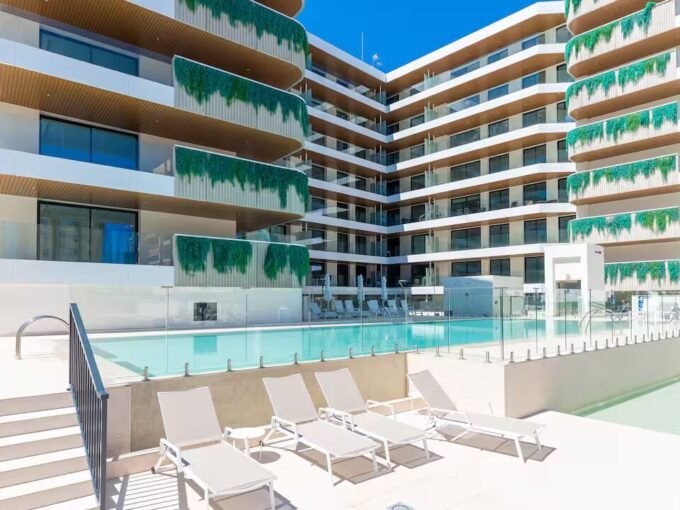 Jade Tower holiday apartment in Fuengirola – photo 1