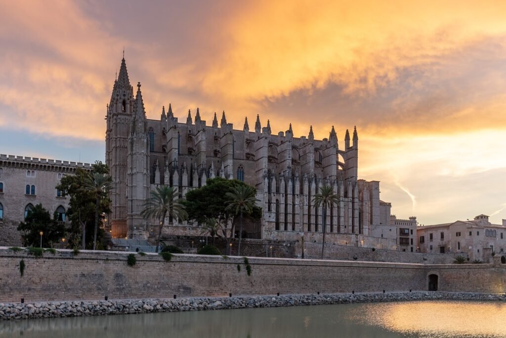 Palma Cathedral at sunset